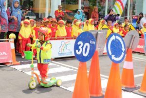Lihat Serunya Siswa/i TK Latihan Safety Riding di Semarang