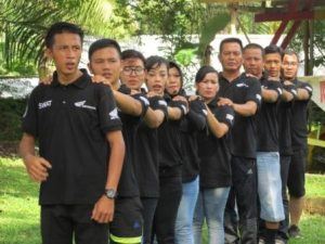 Gathering SWAT & Wing Sales People, Utamakan Kebersamaan dan Kerjasama Tim