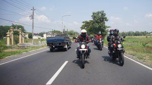 Piknik Asik Bebarengan dalam Bikepacker Touring Yogyakarta