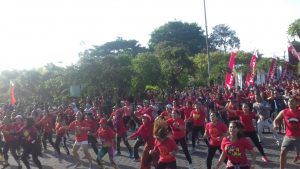 Diramaikan 750 peserta Zumba Festival Sekaligus Kumpulkan Donasi