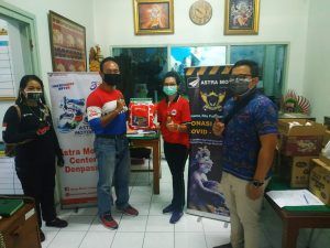 Peduli Para Medis, Komunitas Honda PDB Reborn Serahkan APD