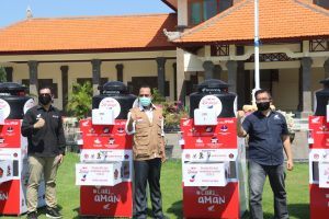 Sinergi Pemkab Singaraja Bersama Dealer Honda, Siapkan Wastafel Fortabel di 7 Titik Strategis