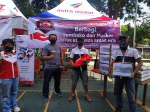 Peduli Anggota Member, Honda Community Bali Bagikan Sembako dan Masker