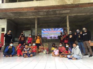 Moment Kuningan, Semeton PCX Gianyar Berbagi dengan Anak Yatim Piatu
