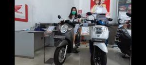 Wujudkan Mimpi, Beauty Vlogger Jatuh Pilihan Pada Honda Scoopy