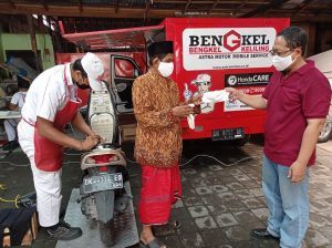 Astra Motor Bali Berikan Service Hemat Dan Bagikan Masker Gratis
