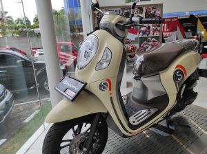 Dilengkapi Fitur Canggih All New Honda Scoopy Skutik Unik Dan Fashionable