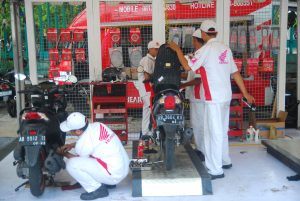 Hal yang perlu diperhatikan saat service motor