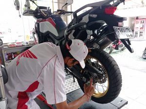 Jaga Kesehatan Motor Honda, Dapatkan Promo Paket Service Hemat