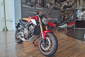 Yuk Kenali Karakter Inverted Front Suspension