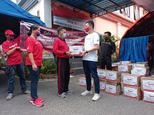 Satu Hati Berbagi, Ikatan Karyawan Astra Motor Bali Salurkan Bantuan Bencana Gempa Bali