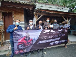 Gathering, Rolling City, dan CSR Mewarnai PCX Luxurious Ride HPCI Bali Chapter