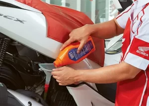 Mengenal Oli Mesin dan Oli Transmisi